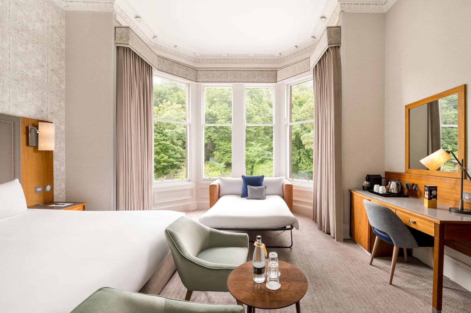 คราวน์ พลาซา เอดินเบอระ - รอยัล เทอเรซ Hotel เอดินบะระ ภายนอก รูปภาพ