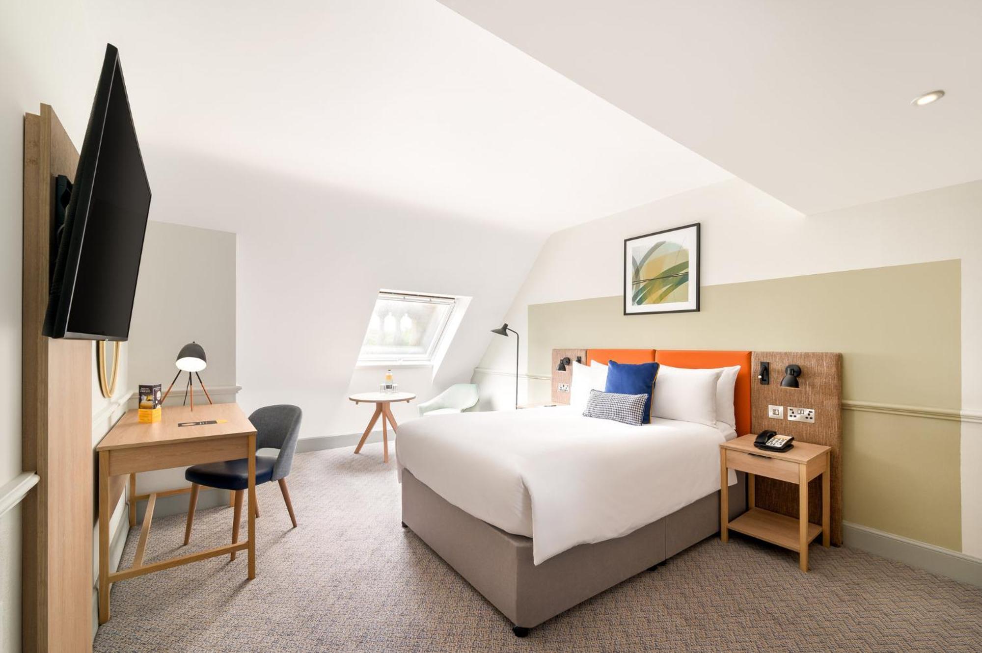 คราวน์ พลาซา เอดินเบอระ - รอยัล เทอเรซ Hotel เอดินบะระ ภายนอก รูปภาพ