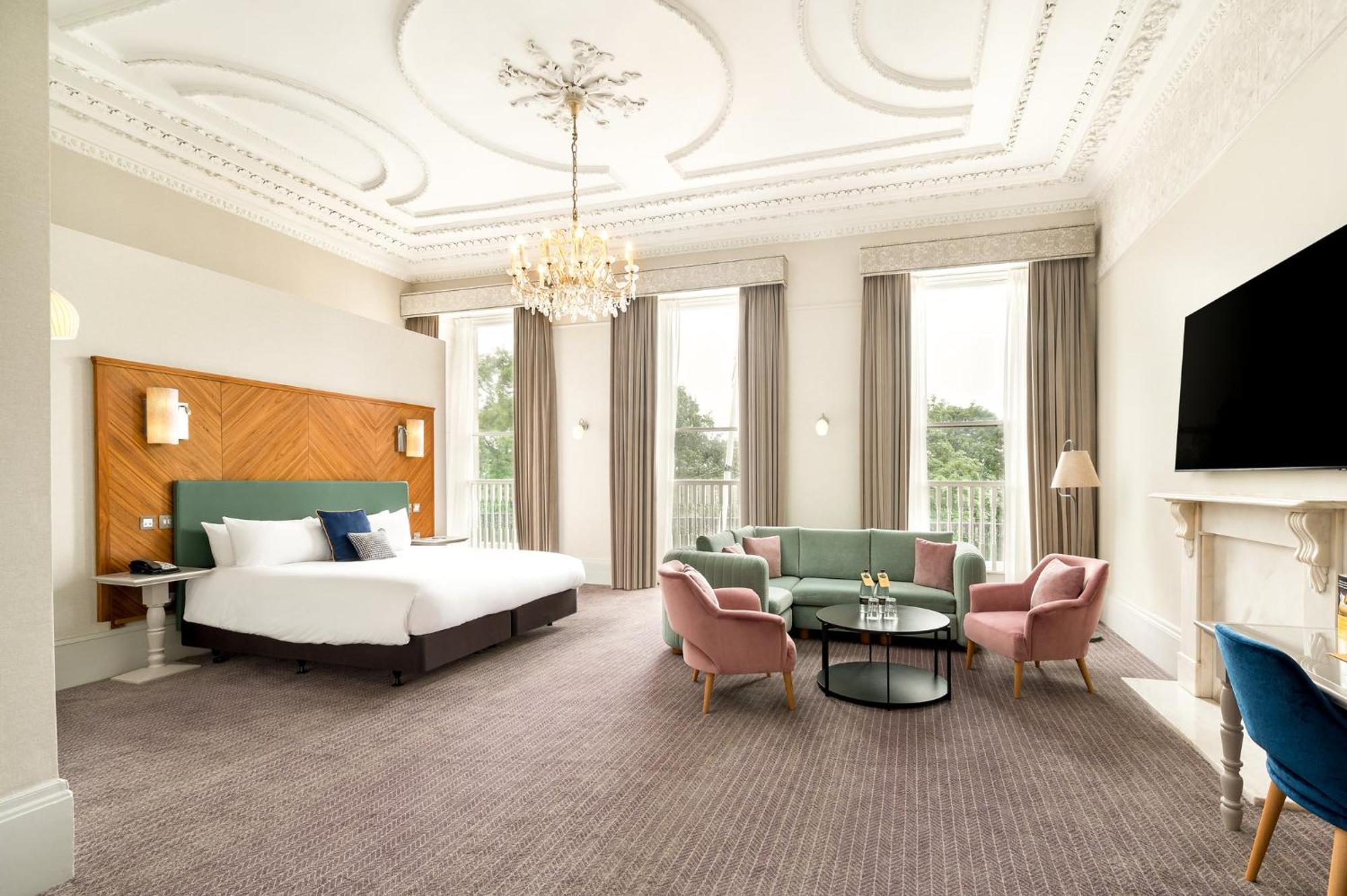 คราวน์ พลาซา เอดินเบอระ - รอยัล เทอเรซ Hotel เอดินบะระ ภายนอก รูปภาพ